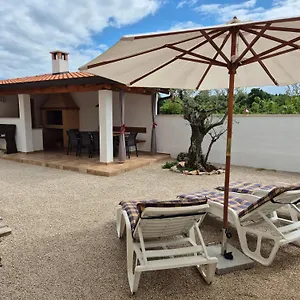 https://apartment-vinja-with-private-garden.in-istria.net